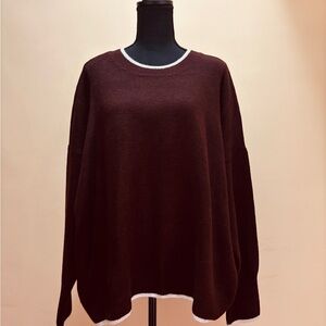Vince Camuto Maroon oversized Sweater with white trim Size XL